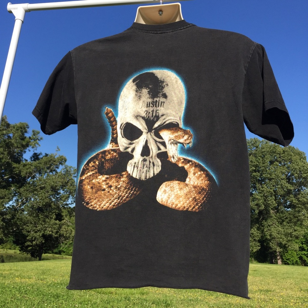 Vintage Stone Cold Steve Austin Snake Skull Tshirt TRENDING VINTAGE TSHIRT